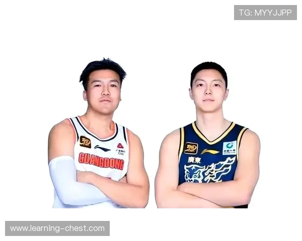 深度解析CBA联赛战术演变与创新趋势：攻防平衡与战术多样化的融合